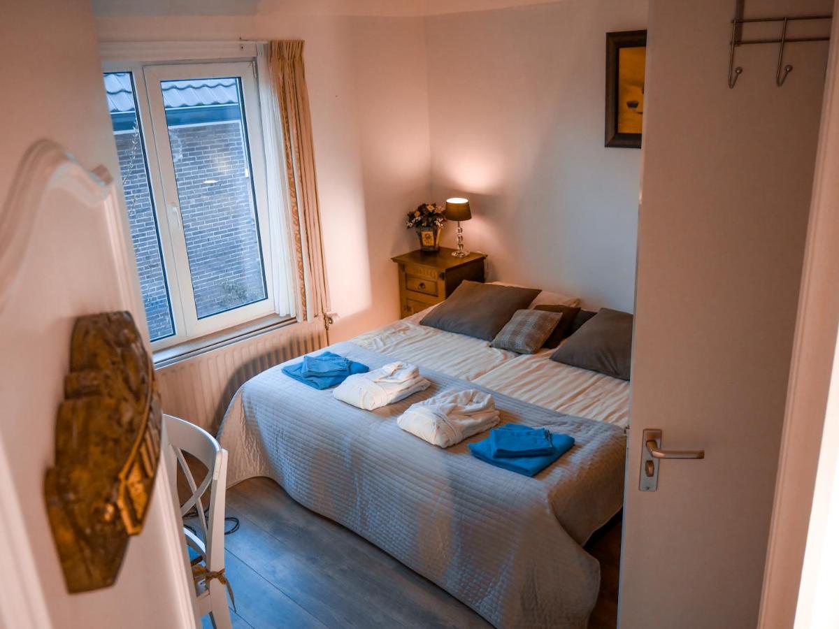 Hotel / Pension Villa Tanahlot Zandvoort Bagian luar foto